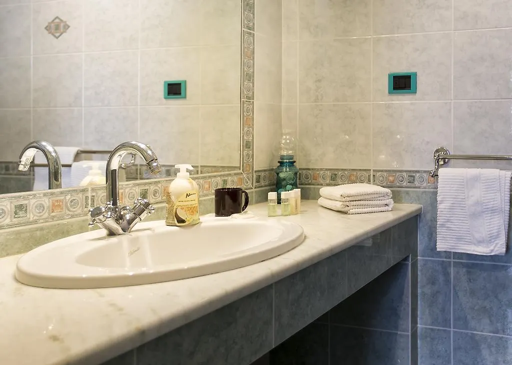 Morpheo Rooms Alguer 2*,  Italia
